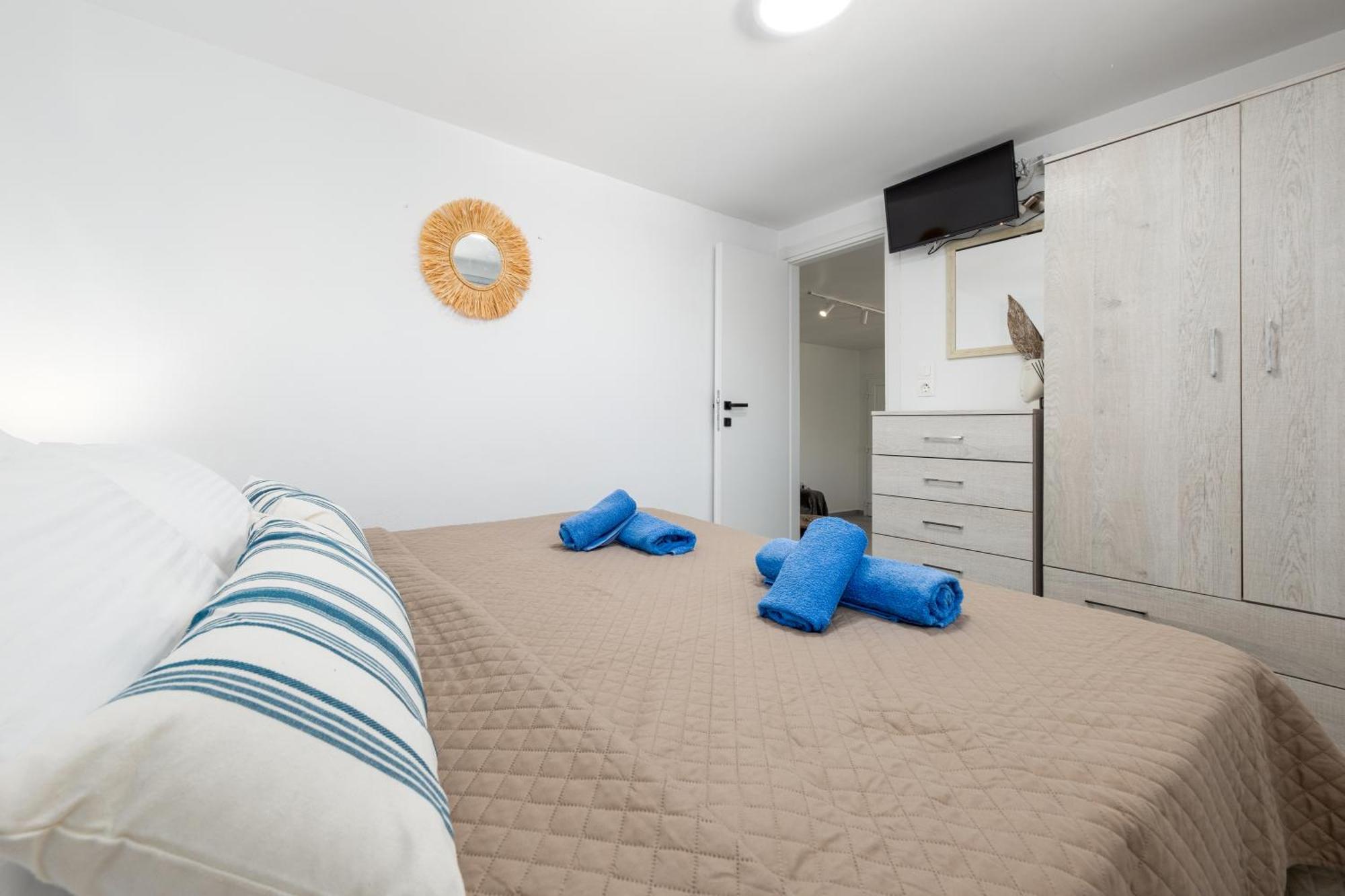 Blue View Villa Apartment #1 With Shared Pool Pounda Exterior foto